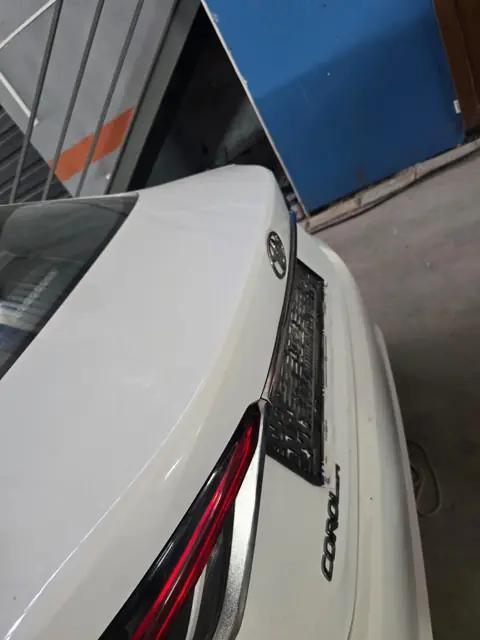 Toyota Corolla boyasız göçük düzeltme sonrası — Ayaz Boyasız Onarım Hatay